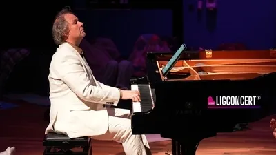 Ligconcert Jeroen van Veen · Grote Kerk Naarden, Naarden · za 17 okt 2026