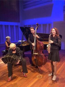 Trio Tangata & Aubrey Snell · De Boerderij Huizen, Huizen · zo 15 nov 2026